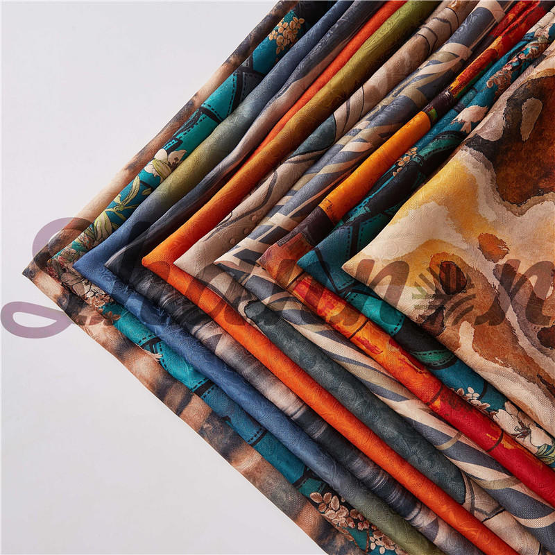Eco-friendly 100% mulberry silk 19MM jacquard Chinoiserie Silk Fabric 