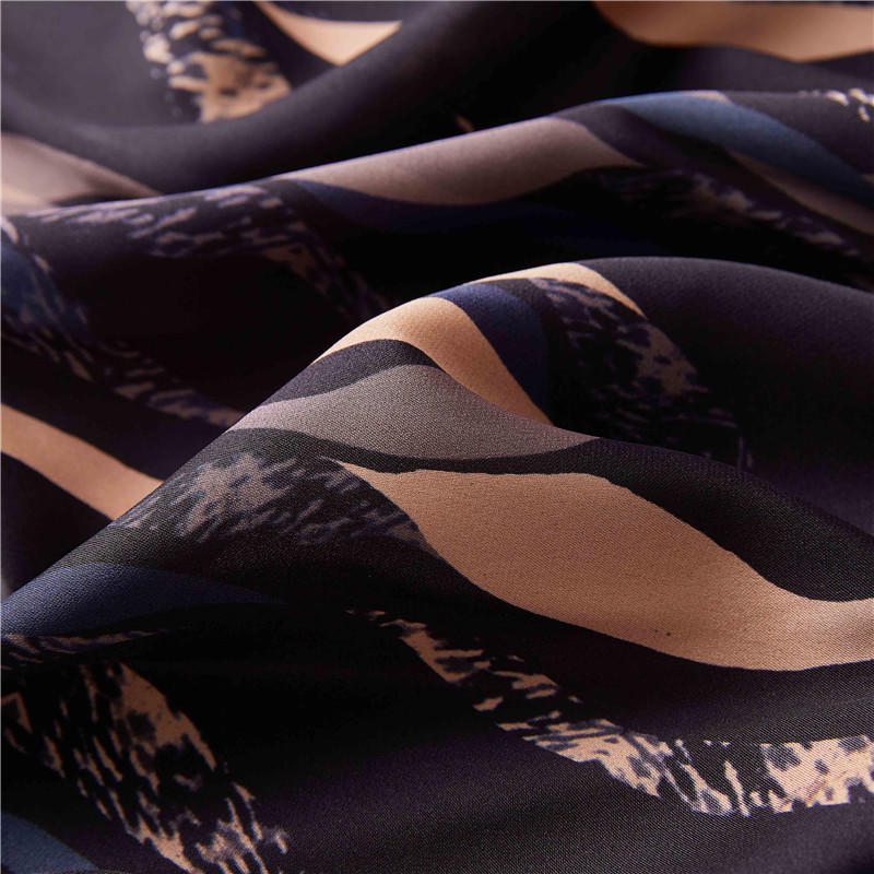 Digital print 91% mulberry silk 9% spandex 19MM stretch Chinoiserie Silk Fabric 