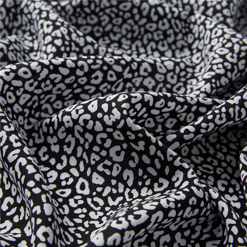 Black leopard print 100% rayon poplin eco-friendly leopard animal print fabric