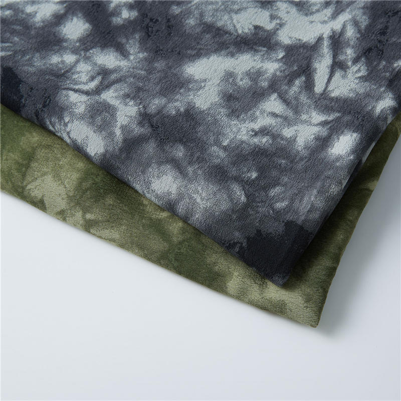 Army green tie-dyed 53% viscose 47% rayon crinkle pastoral viscose rayon fabric